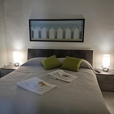 דירות לה ספציה Traveller House מראה חיצוני תמונה