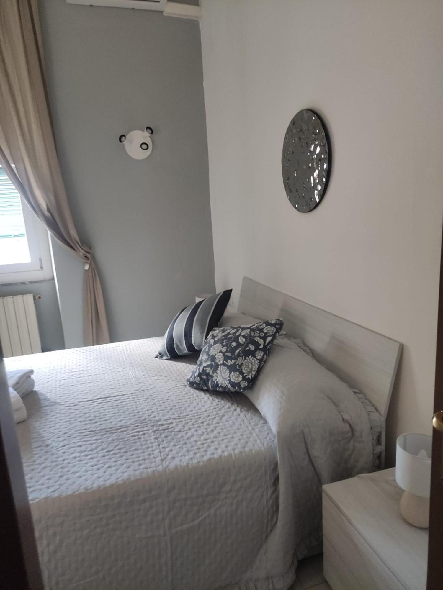 דירות לה ספציה Traveller House מראה חיצוני תמונה