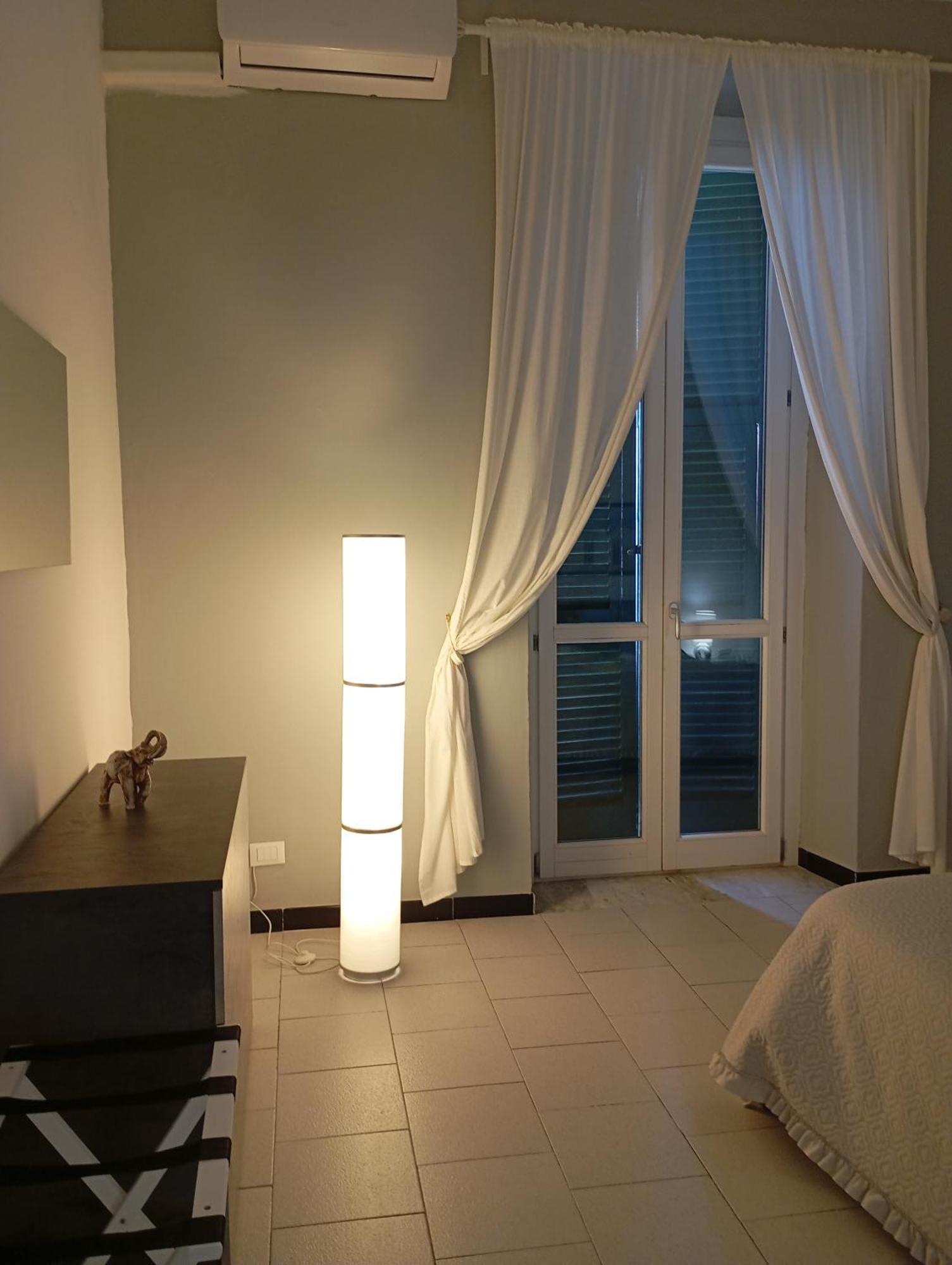 דירות לה ספציה Traveller House מראה חיצוני תמונה